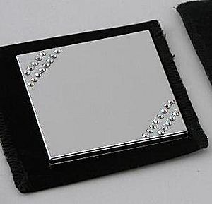 Compact mirror CG03396 - Engravable mirror with diagonal Crystal pattern.