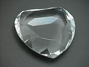Heart paper weight CG04151 - Glass 3 in. heart paper weight can be engraved on the face of the heart or reversed engraved on the back.