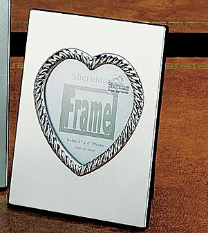 Carly Heart Frame CG23151 - Frame holds 3 X 4 picture