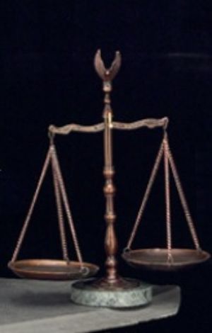 Bronze Scale Of Justice - BB80 - Bronzed scale of Justice w/ Eagle Finial on a Marble Base, Engraveable
