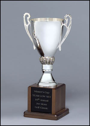 Silver Plated Trophy Cup T 34 - Silver-plated trophy cup on solid walnut base