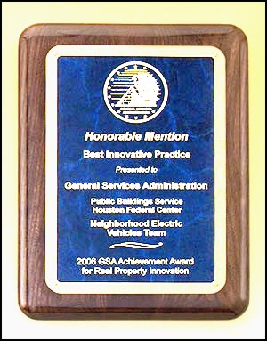 Walnut plaque - p42 - Walnut stained plaque with either a blue or a black plate, comes in 3 sizes.  Round corners